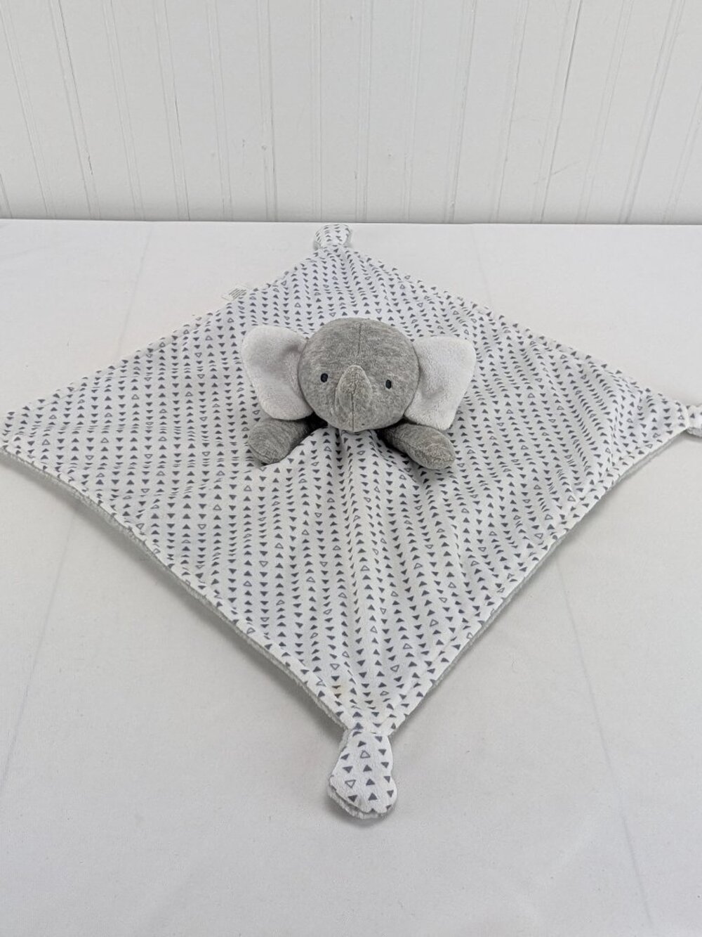 Carters Elephant Lovey Security Blanket Gray White Triangles Just One You Unisex